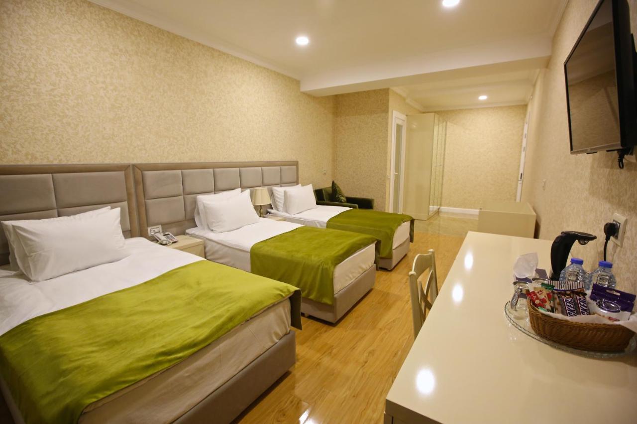 Rusel Hotel Баку Екстериор снимка