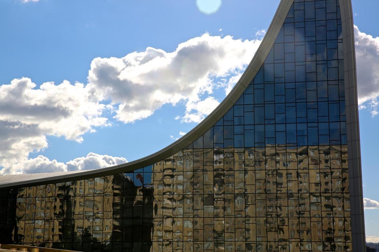 Rusel Hotel Баку Екстериор снимка